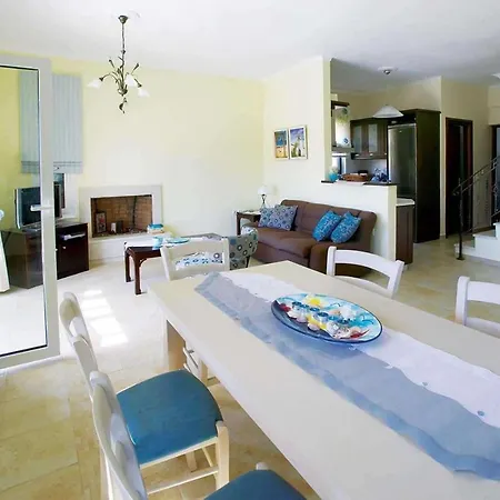 Villa Alex Spartokhórion